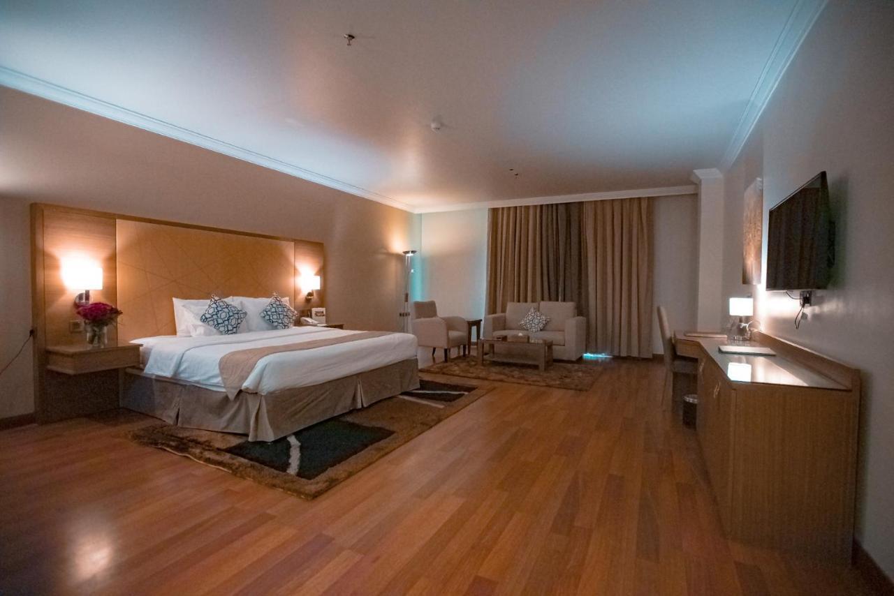 Golden Tulip Hotel Buraidah Al Qassim Экстерьер фото